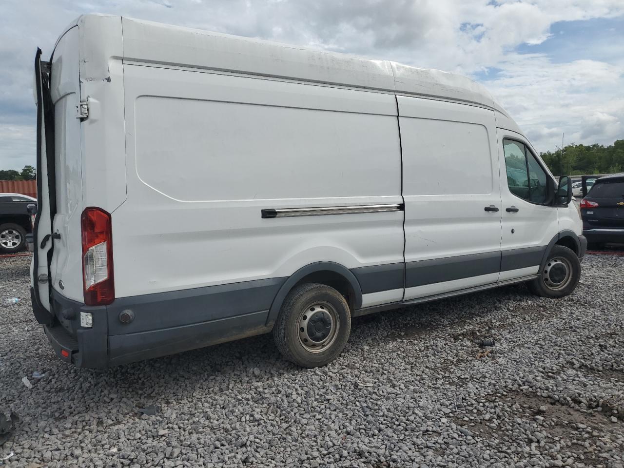2015 Ford Transit Cargo Van T- - Фото 3