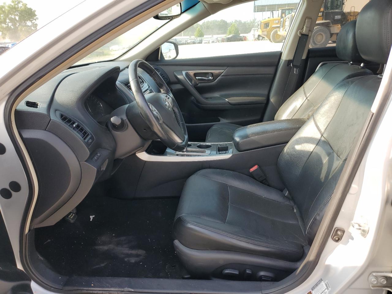 2013 Niss Altima - Фото 7