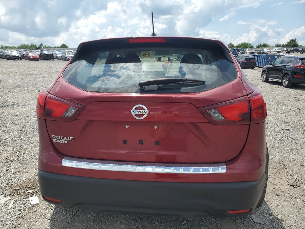 2019 Nissan Rogue Sport S - Image 6