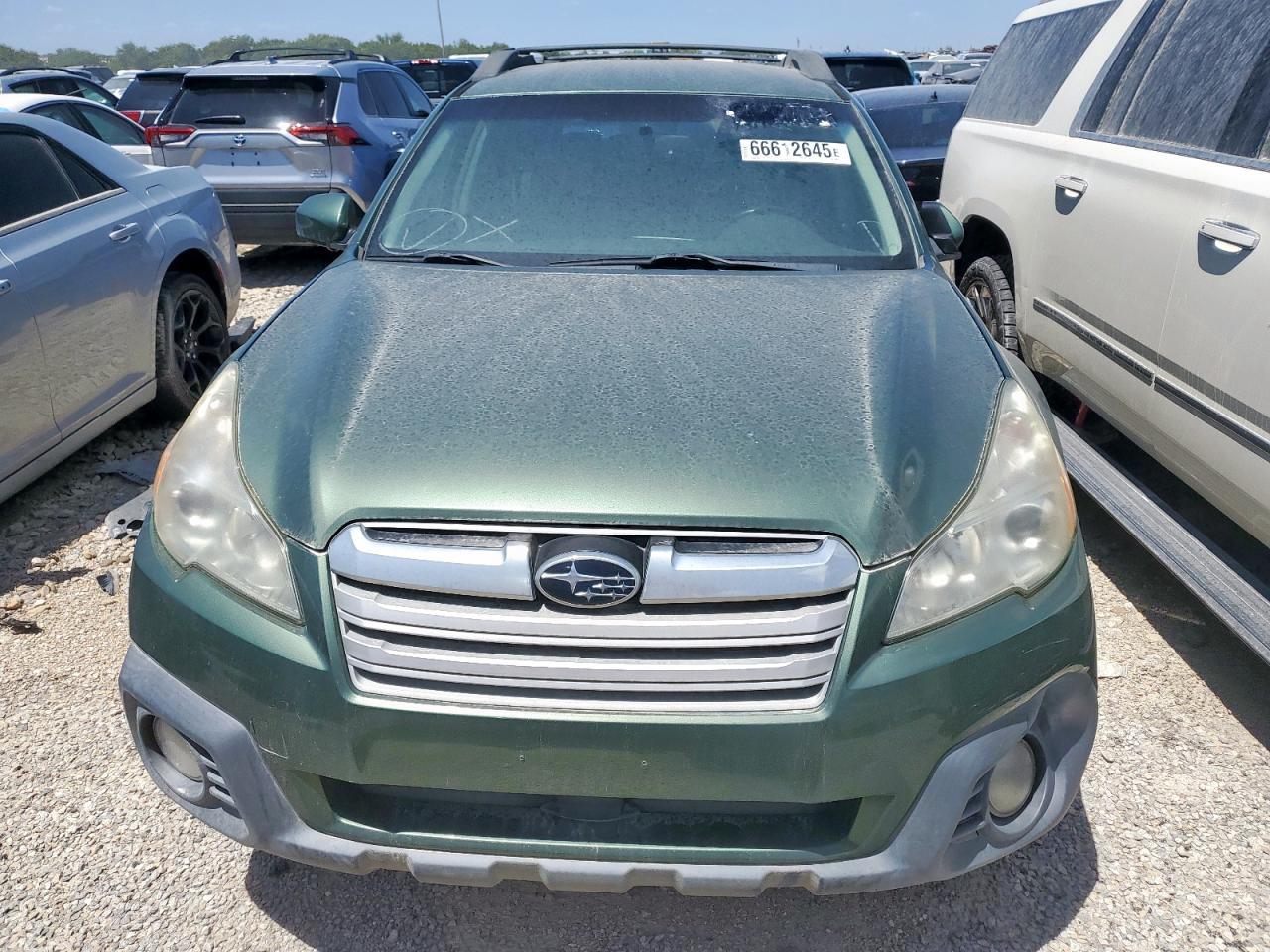 2013 Subaru Outback 2.5I Premium - Image 5