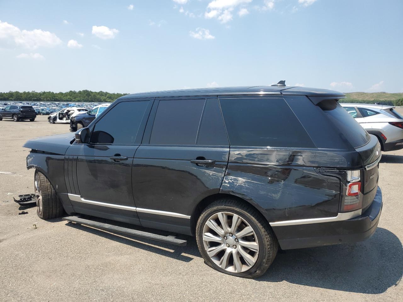 2016 Land Rover Range Rover Supercharged - Фото 2