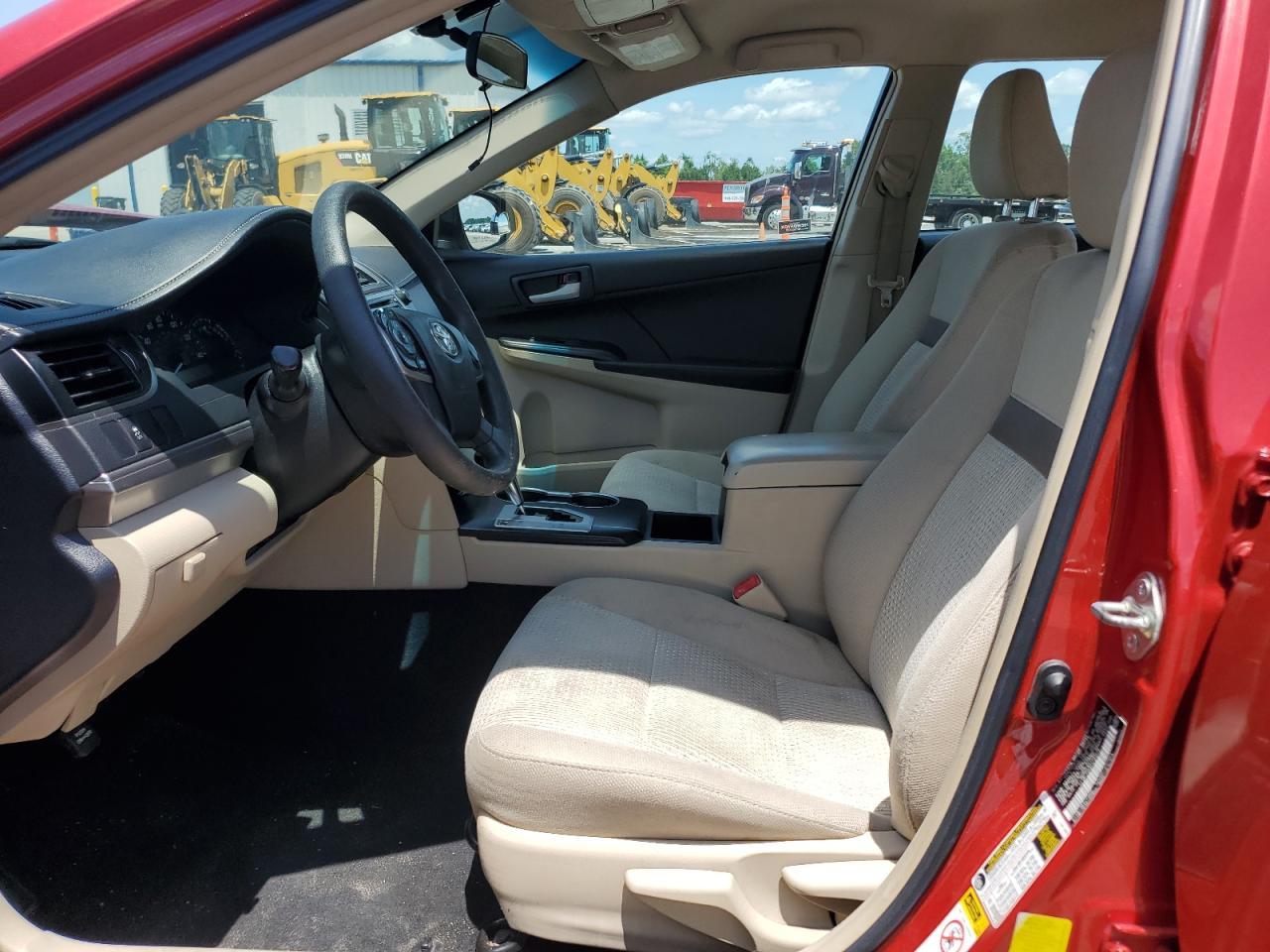 2014 Toyota Camry L - Фото 7