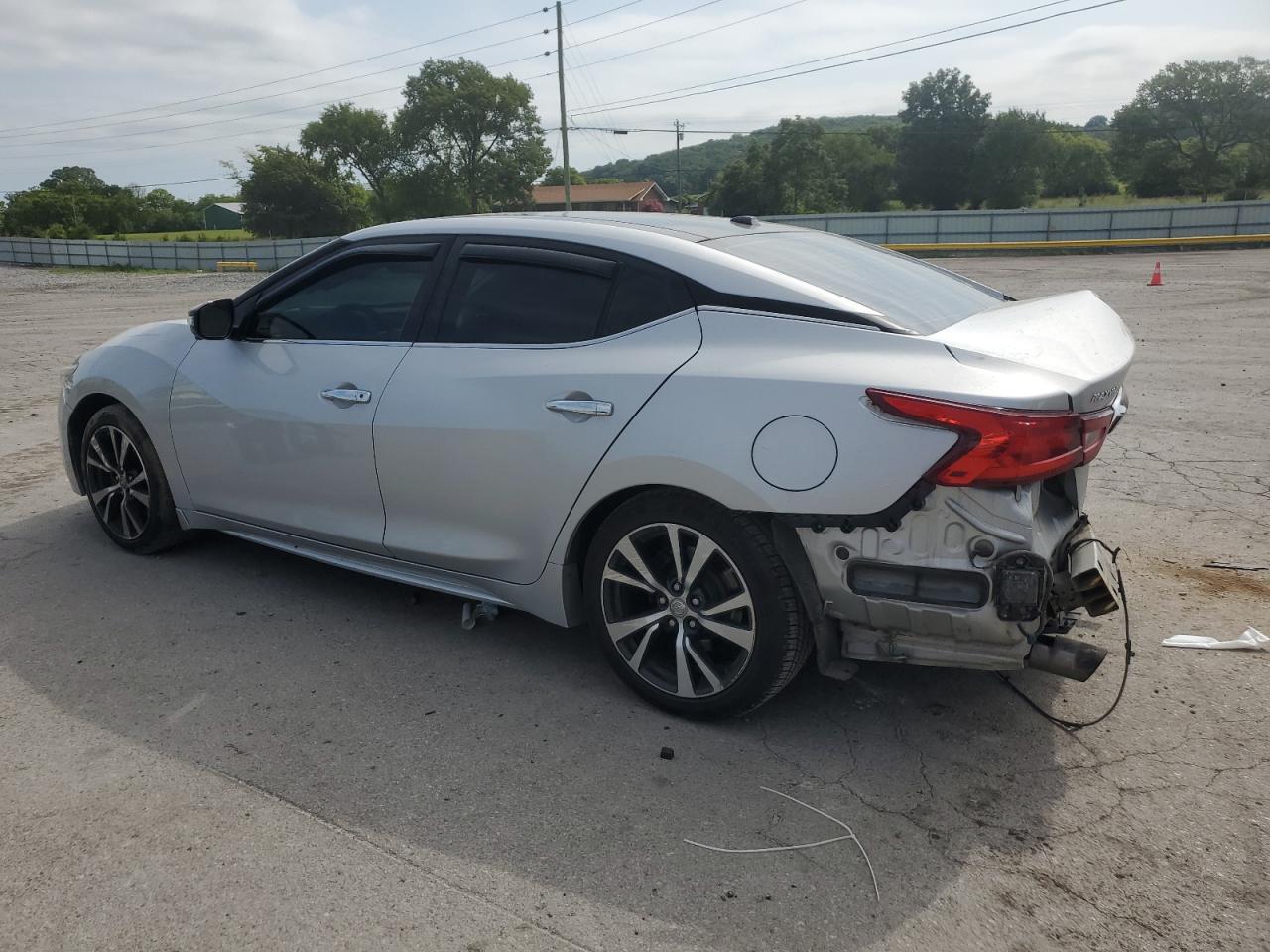 2017 Nissan Maxima 3.5S - Image 2