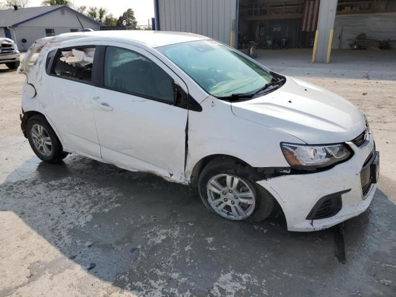 2020 Chevrolet Sonic - Фото 4