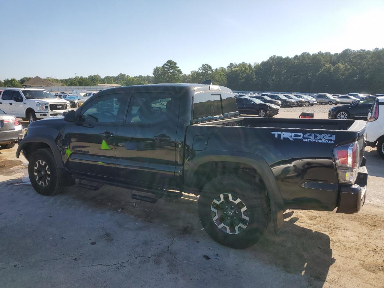 2023 Toyota Tacoma Double Cab - Фото 2