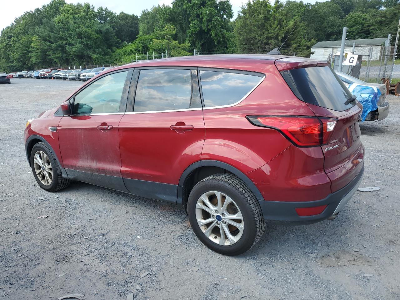 2019 Ford Escape Se - Image 2