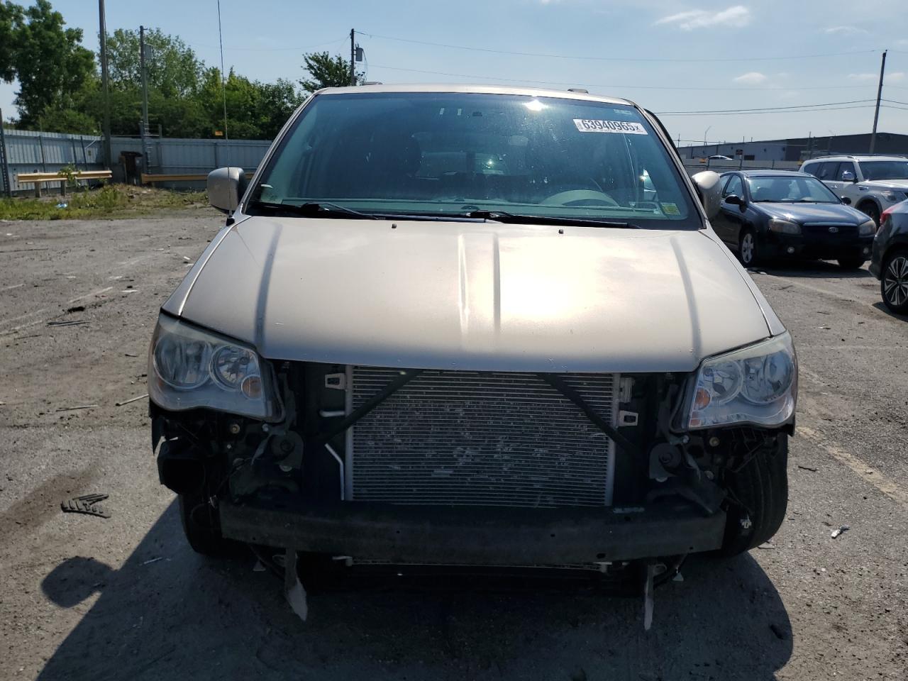 2014 Chrysler Town & Country Touring - Фото 5