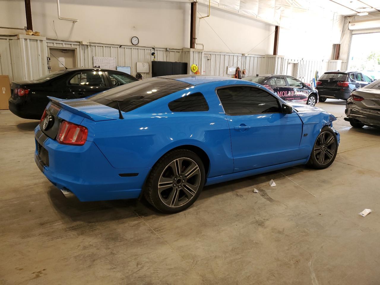 2013 Ford Mustang - Фото 3
