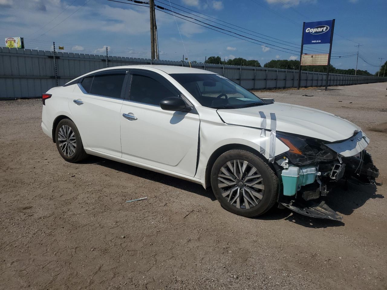 2024 Nissan Altima Sv - Фото 4