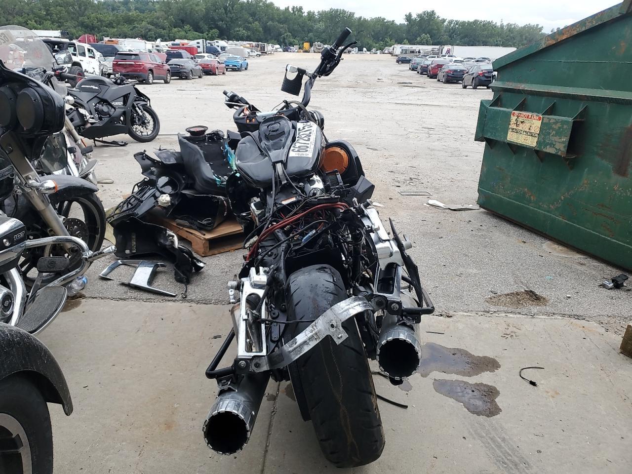 2017 Harley Davidson Flhx Street Glide - Фото 4