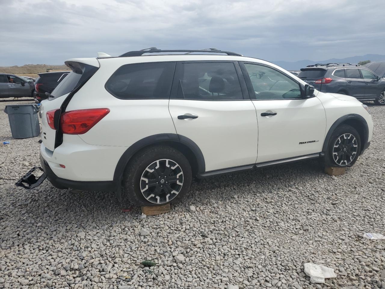 2020 Nissan Pathfinder Sl - Фото 3