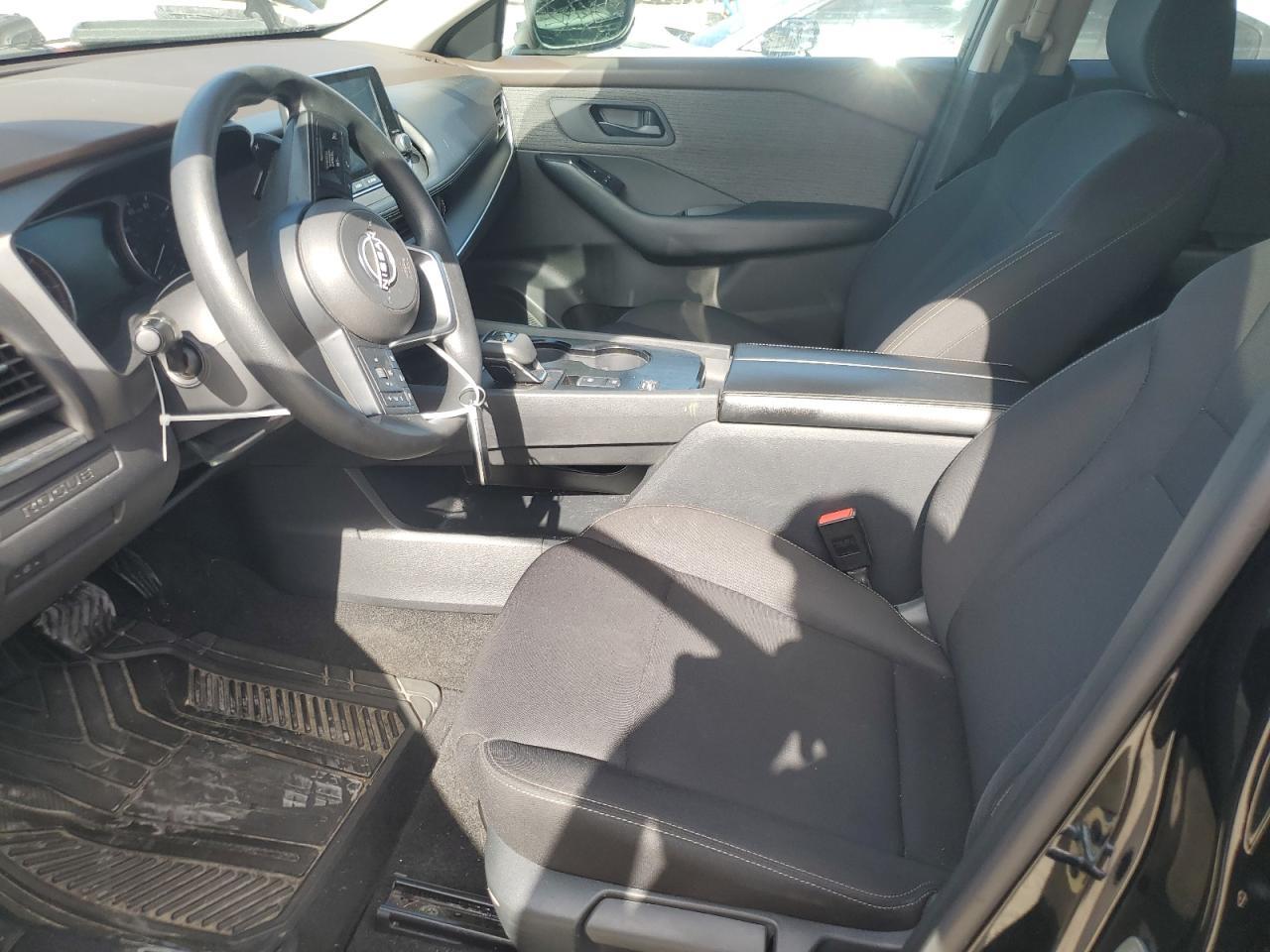 2023 Nissan Rogue S - Image 7