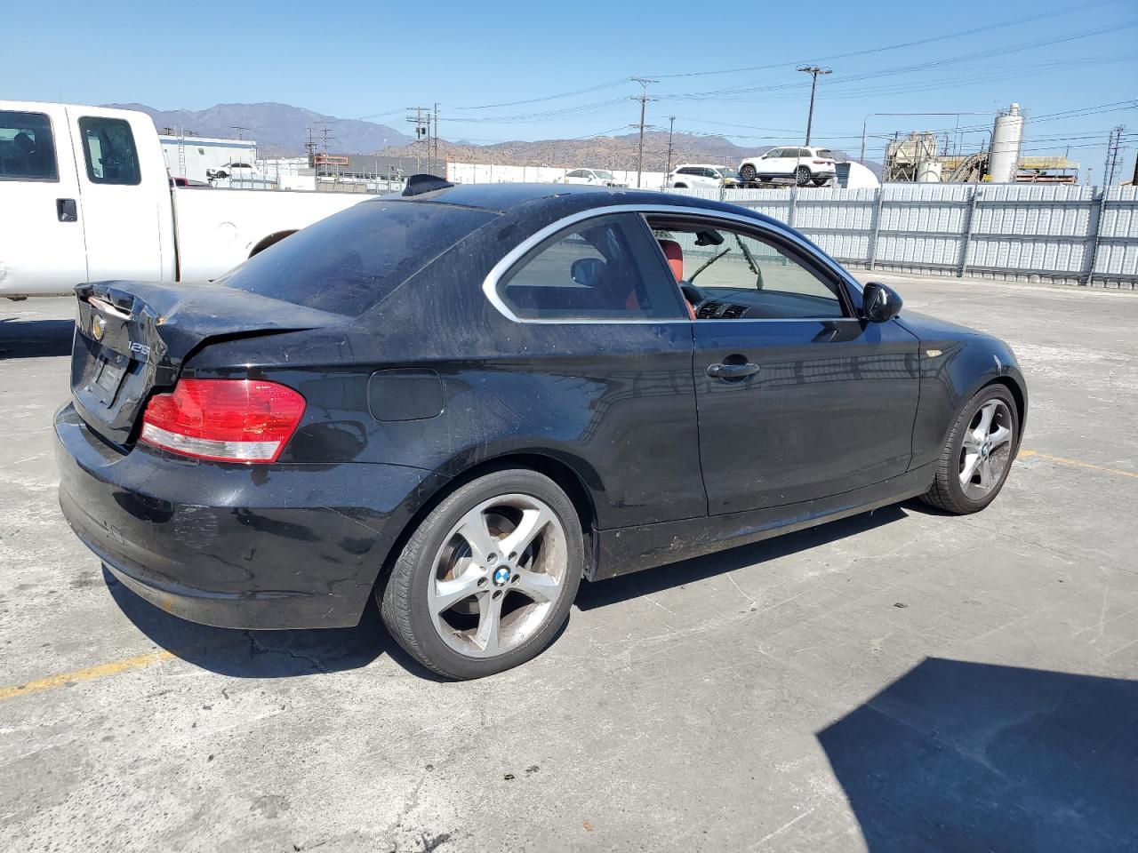 2011 BMW 128 I - Фото 3
