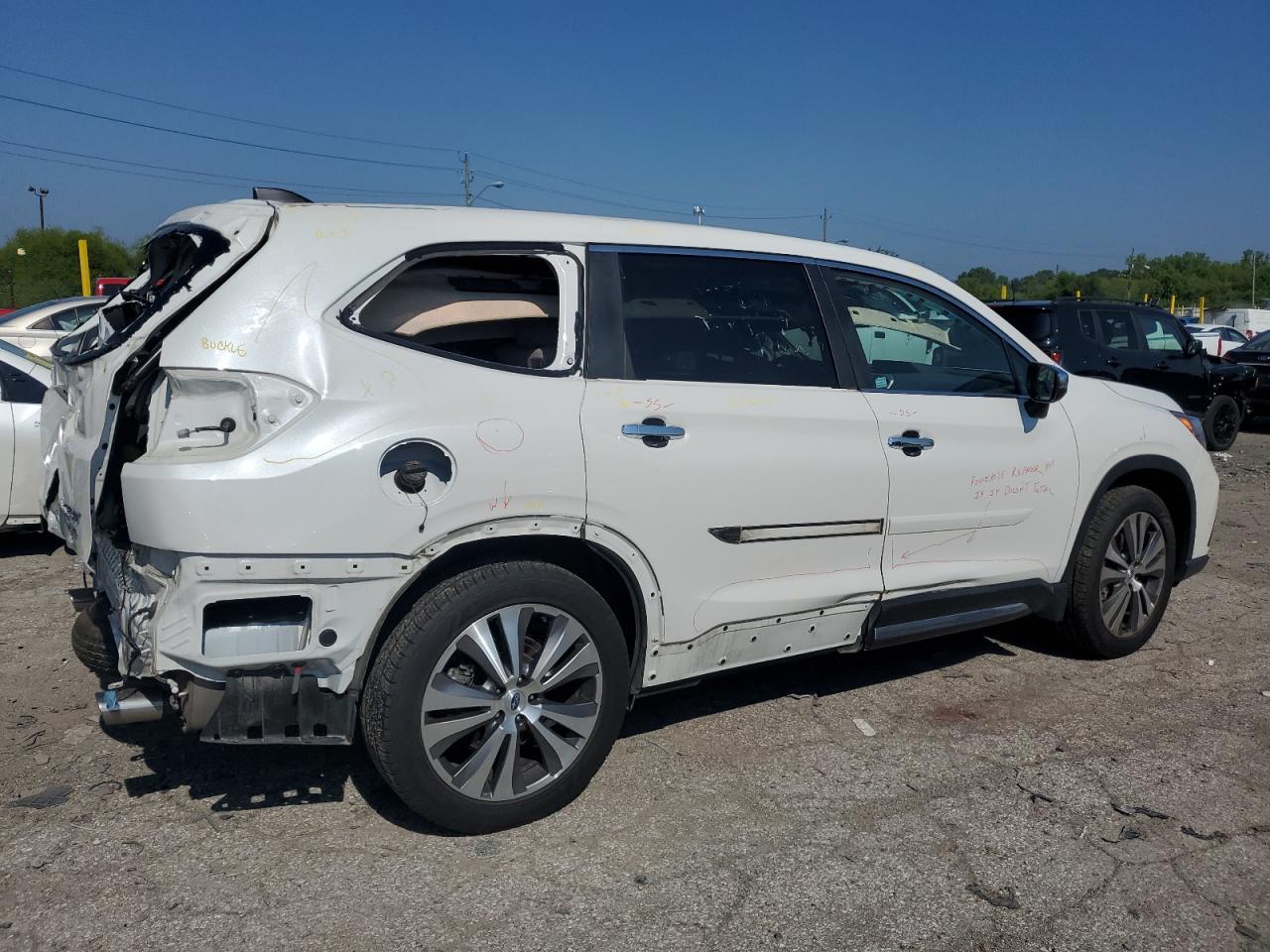 2022 Subaru Ascent Touring - Фото 3