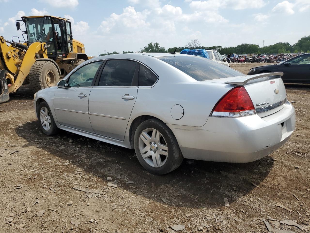 2011 Chevrolet Impala Lt - Image 2