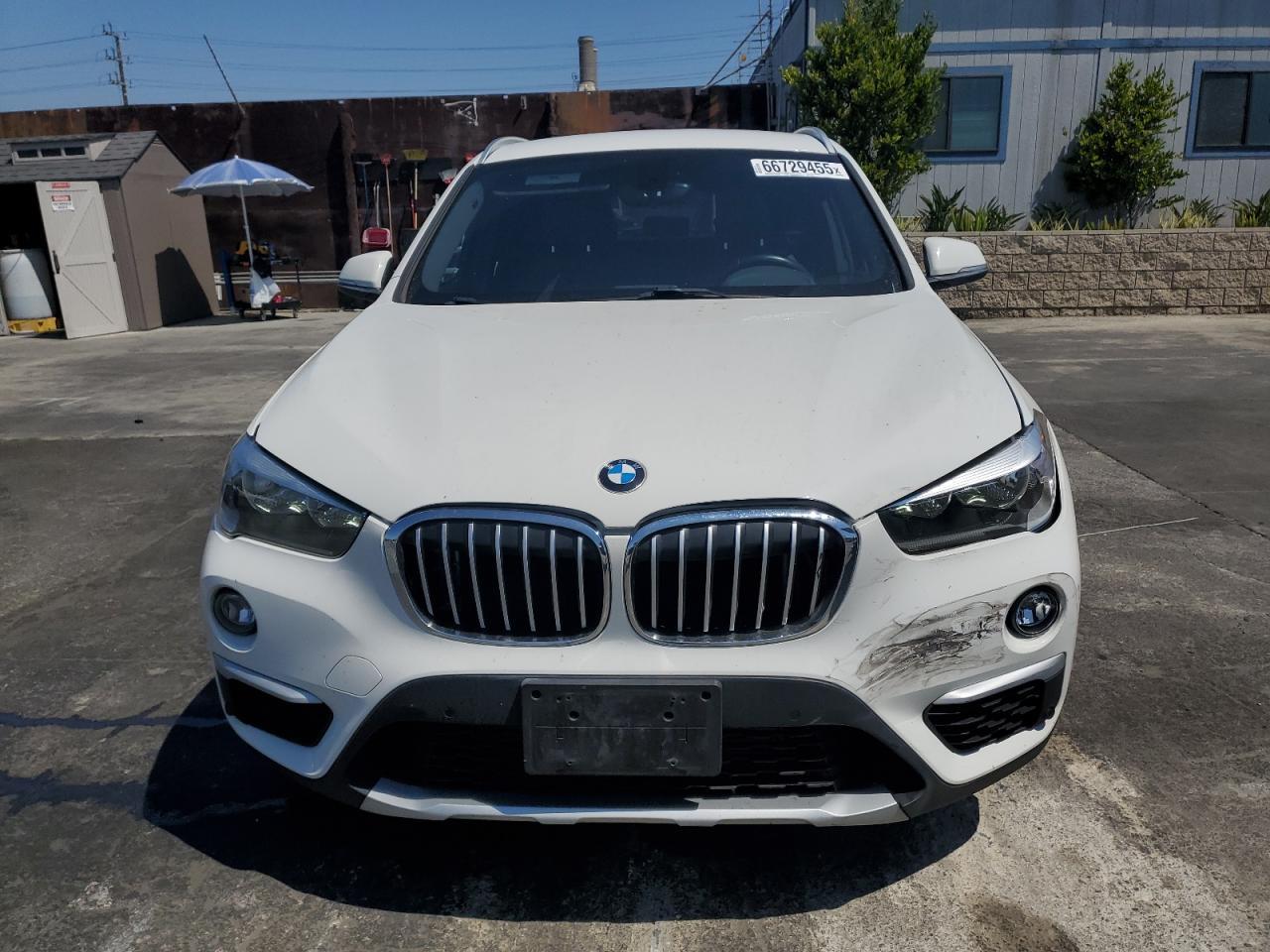 2017 BMW X1 Sdrive28I - Фото 5
