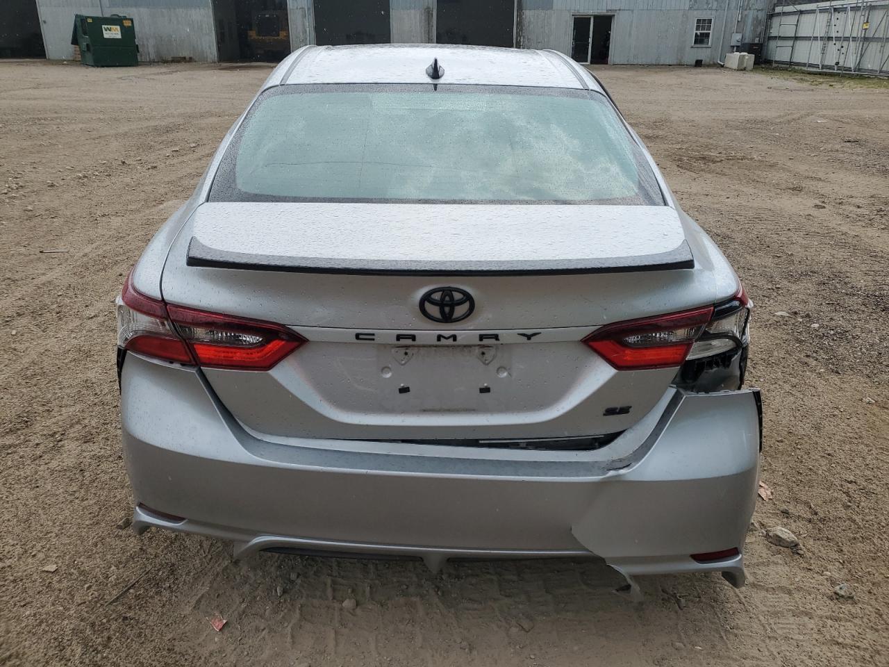 2021 Toyota Camry Se - Фото 6