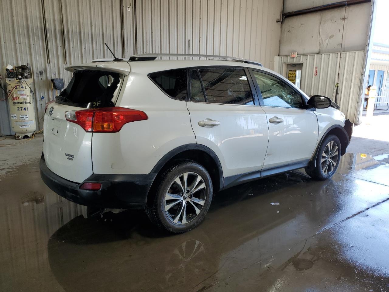 2015 Toyota Rav4 Limited - Фото 3