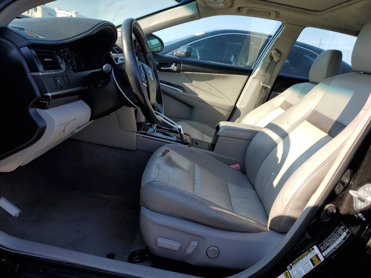 2012 Toyota Camry Base - Image 7