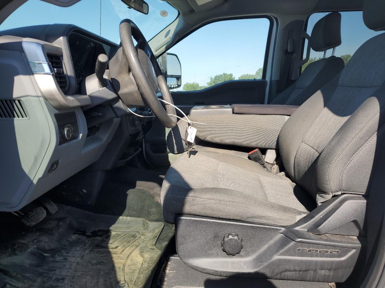 2023 Ford F350 Super Duty - Фото 7