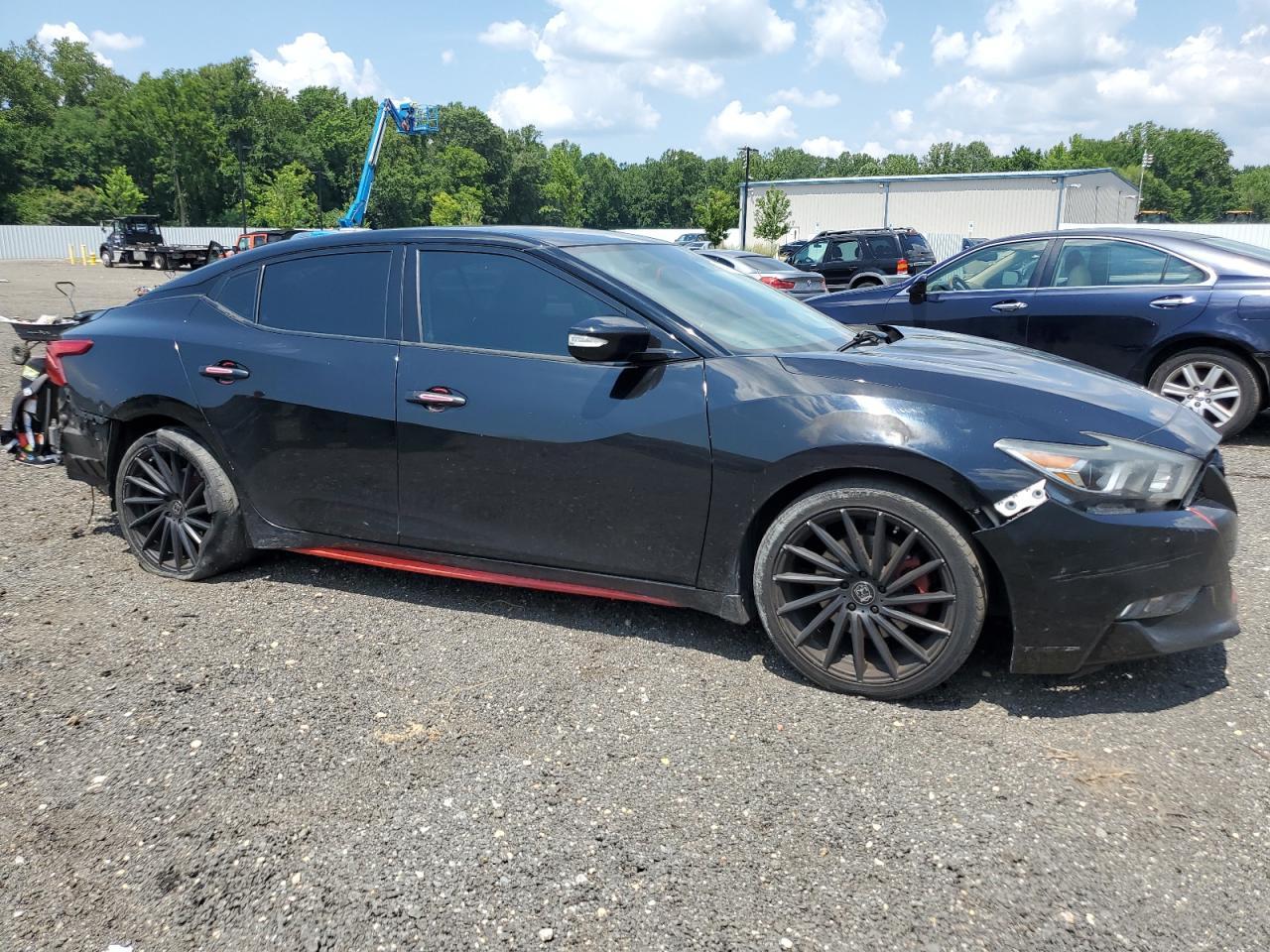 2017 Nissan Maxima 3.5S - Image 4