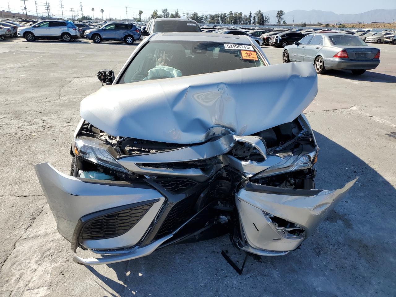 2022 Toyota Camry Xse - Фото 5