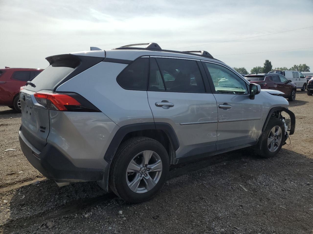 2025 Toyota Rav4 Xle - Фото 3