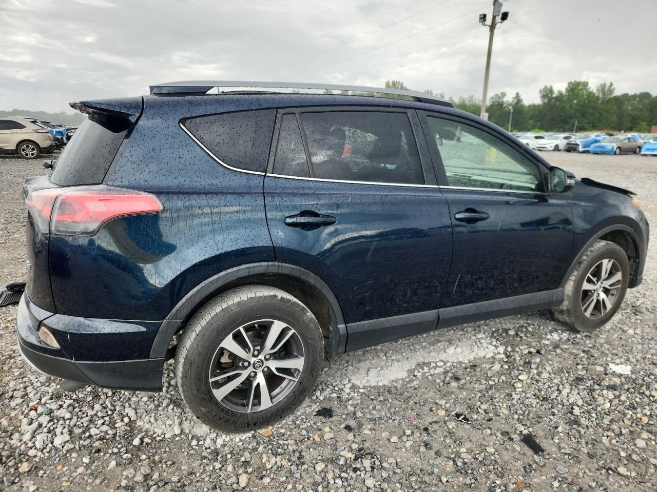 2018 Toyota Rav4 Adventure - Фото 3