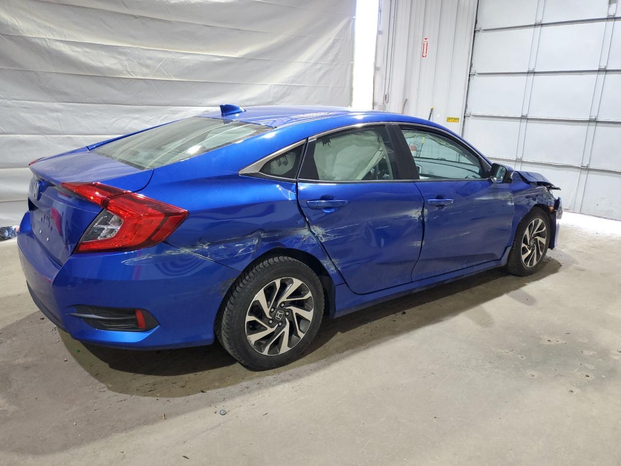 2017 Honda Civic Ex - Image 3