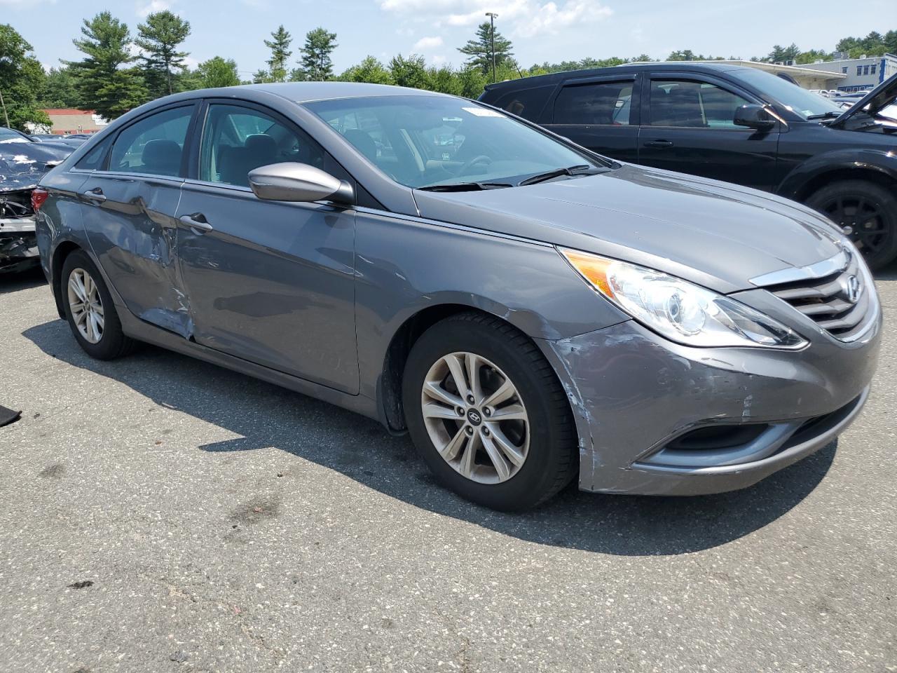 2012 Hyundai Sonata Gls - Image 4