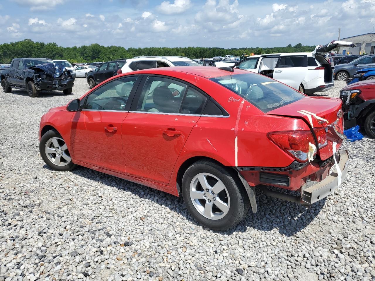 2015 Chevrolet Cruze Lt - Image 2