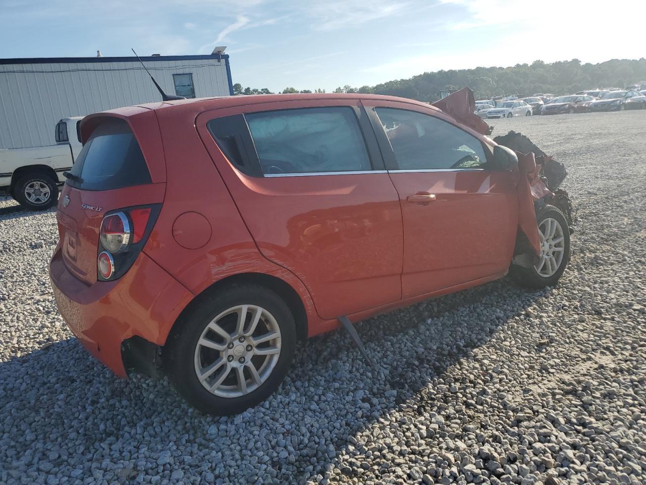 2013 Chevrolet Sonic Lt - Image 3