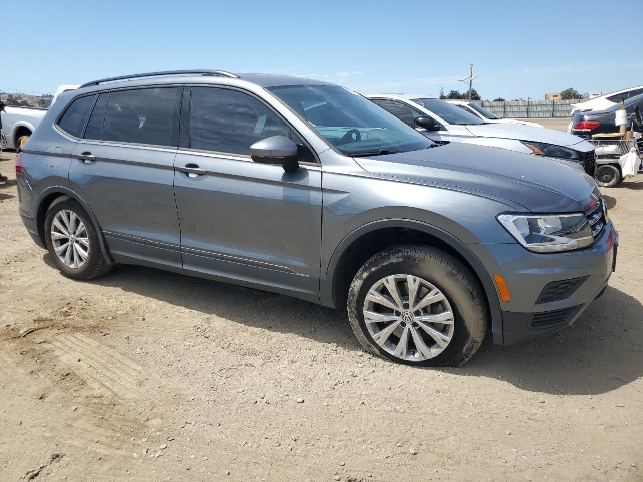 2020 Volkswagen Tiguan S - Image 4