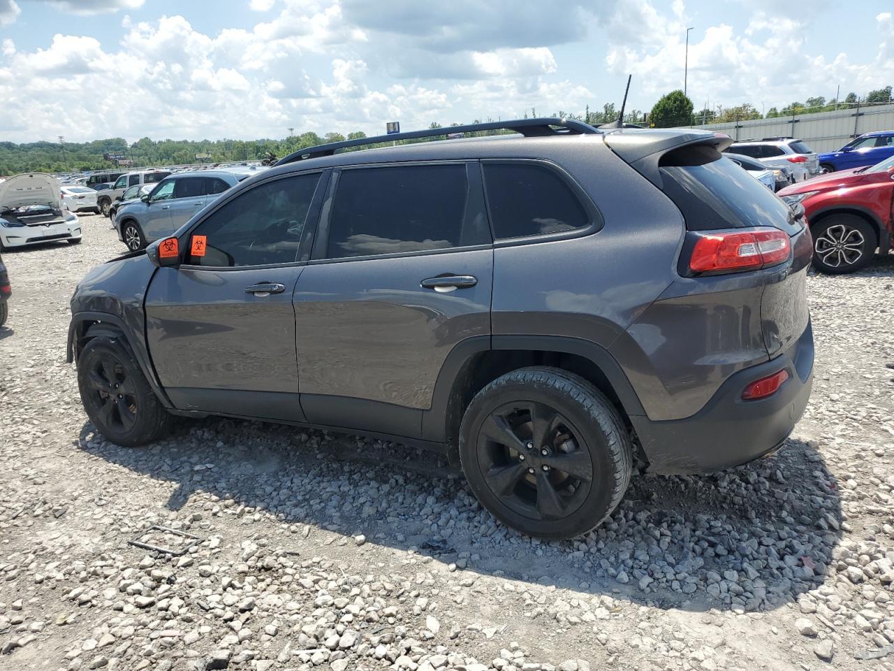 2018 Jeep Cherokee Latitude - Фото 2