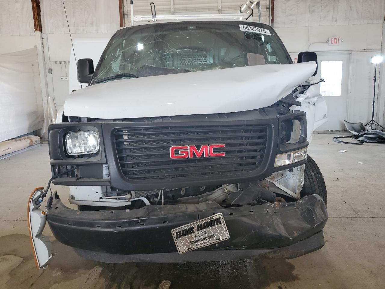 2017 GMC Savana Cargo 2500 - Image 5