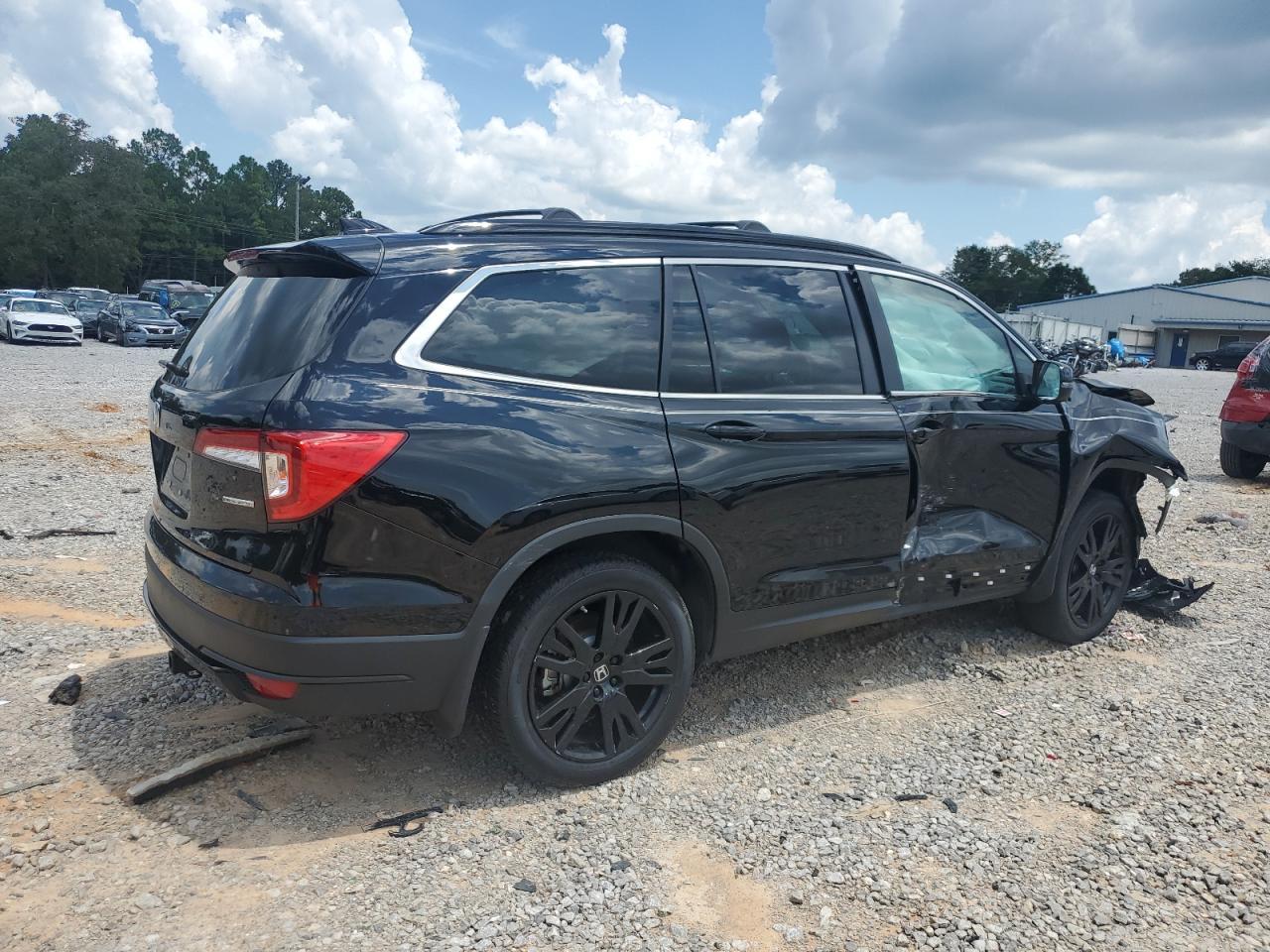 2022 Honda Pilot Se - Image 3