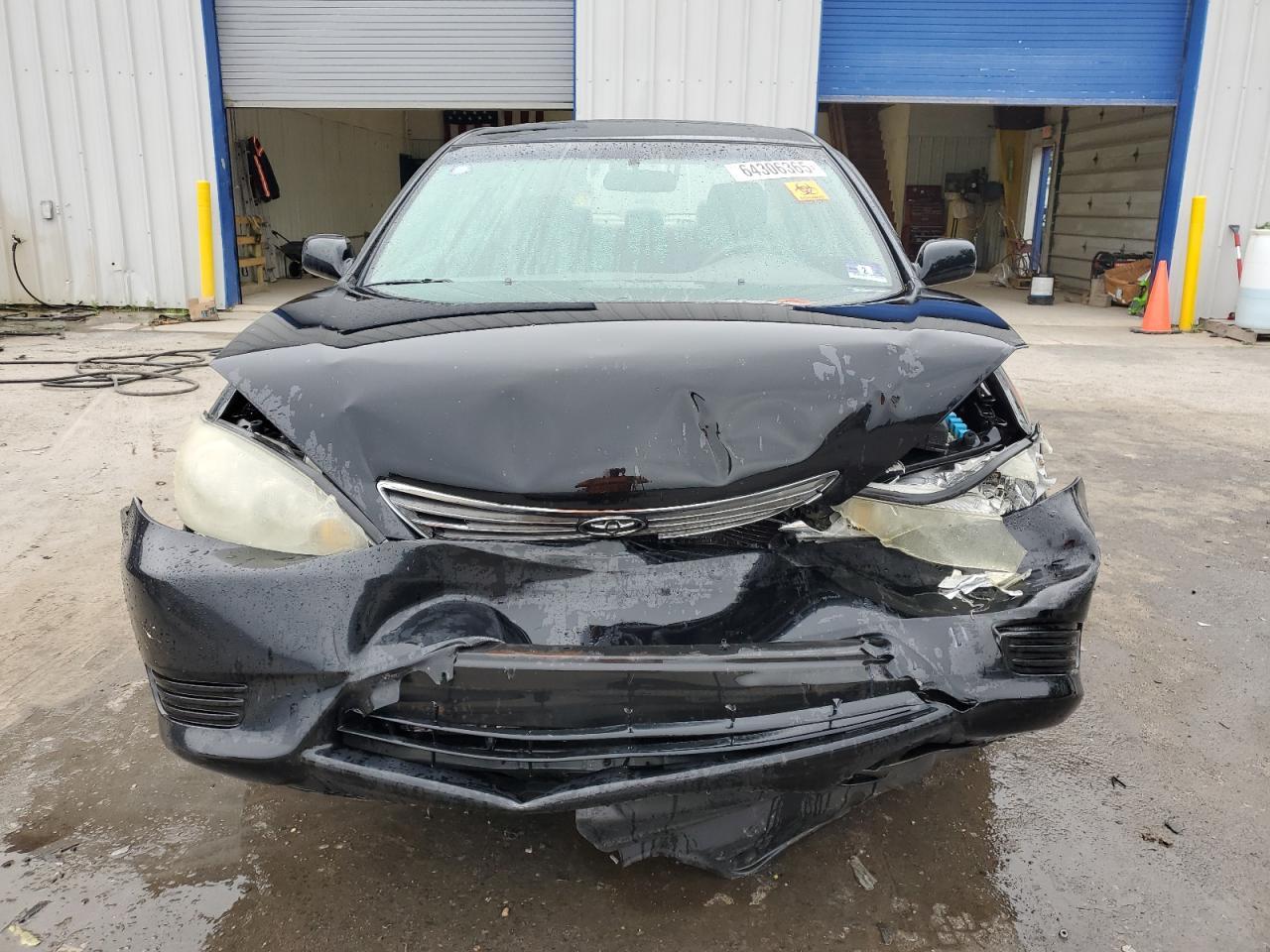 2005 Toyota Camry Le - Фото 5