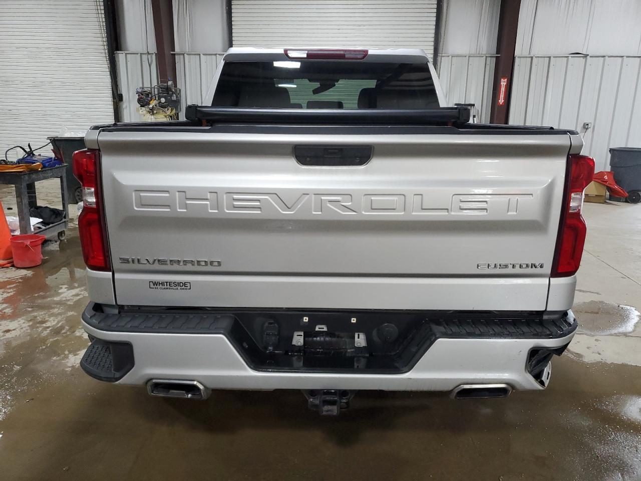 2019 Chevrolet Silverado K1500 Custom - Фото 6