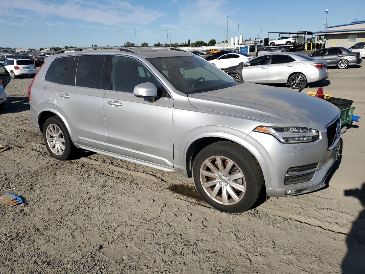 2016 Volvo Xc90 T6 - Image 4