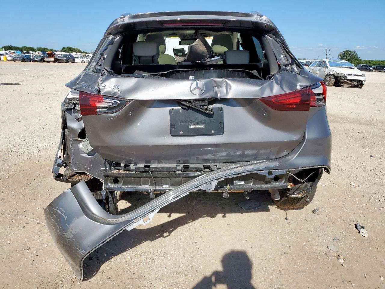 2025 Mercedes-Benz Gla 250 - Фото 6