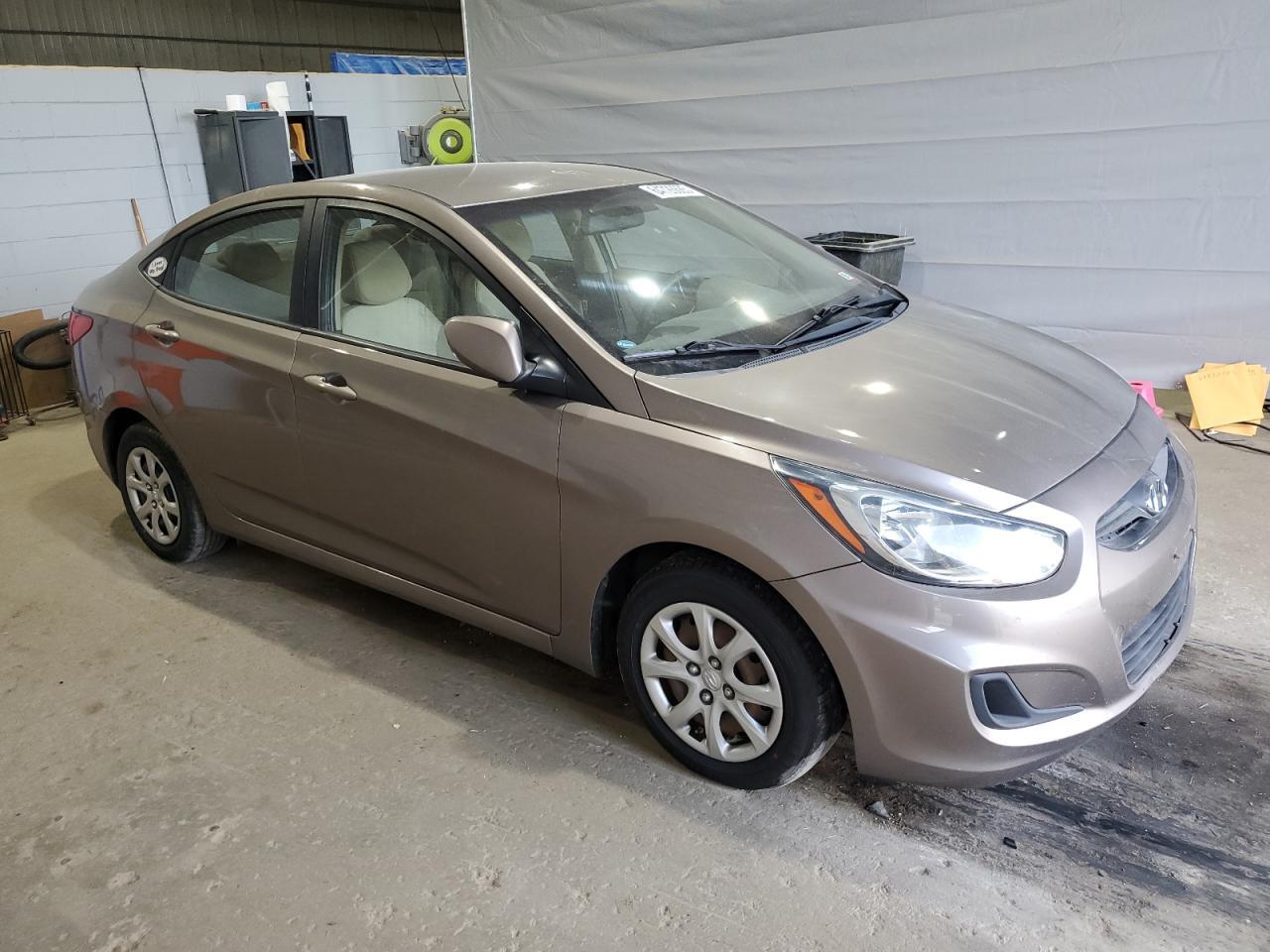 2014 Hyundai Accent Gls - Фото 4