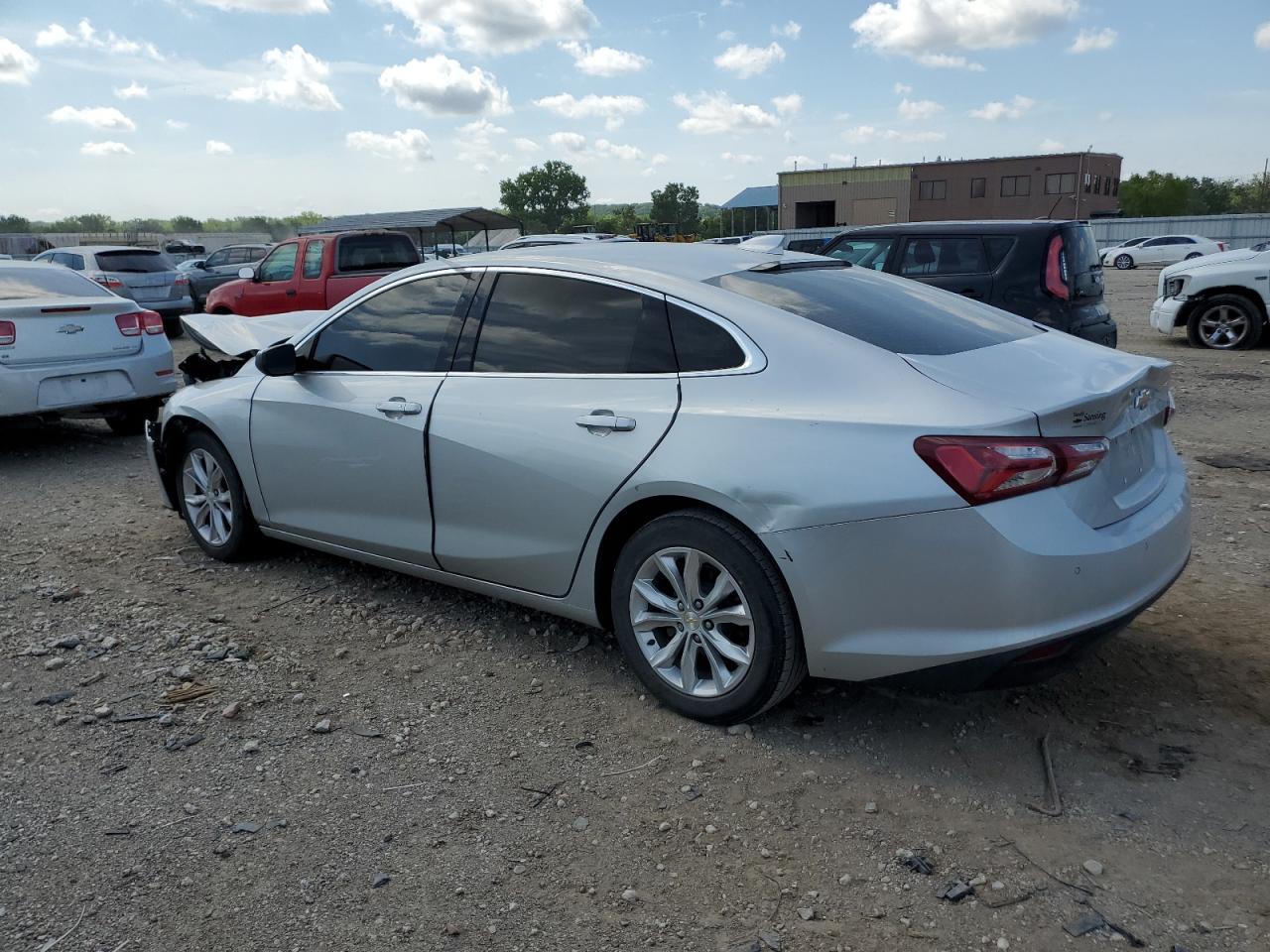 2020 Chevrolet Malibu Lt - Фото 2