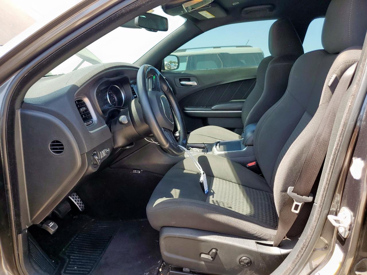 2019 Dodge Charger R/T - Image 7