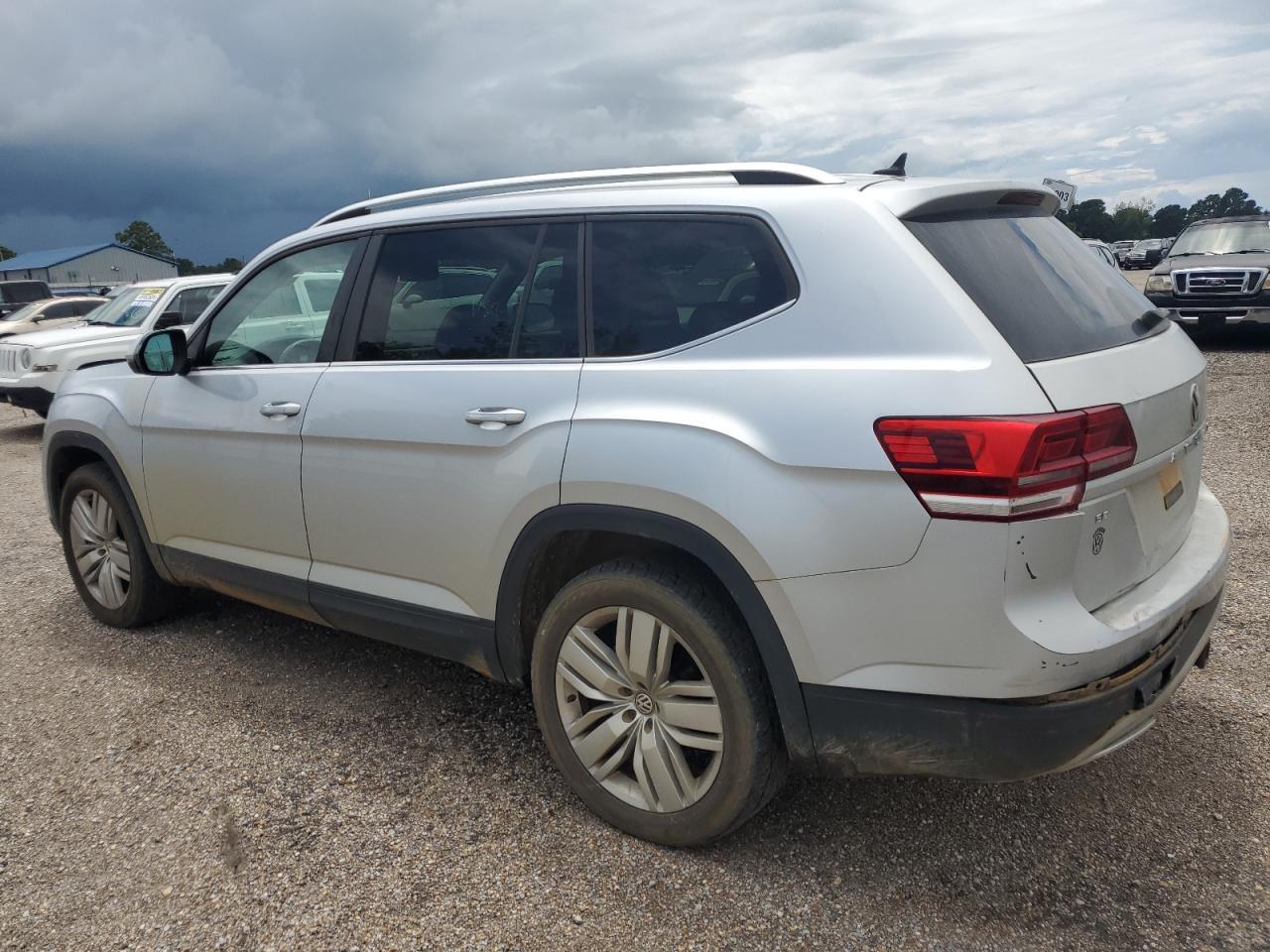 2019 Volkswagen Atlas Se - Фото 2