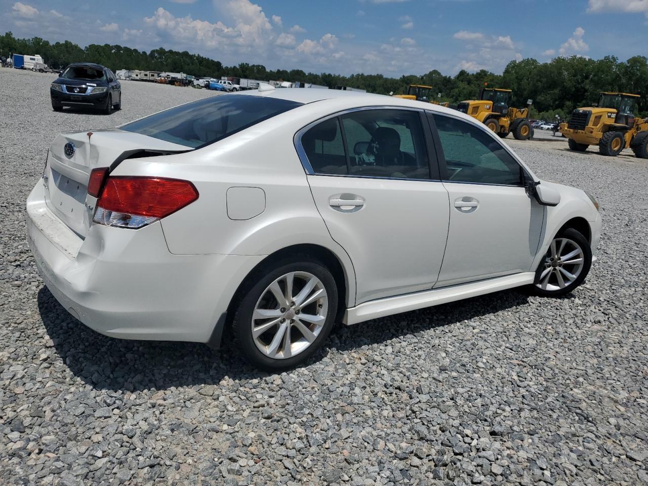 2014 Subaru Legacy 2.5I Premium - Фото 3