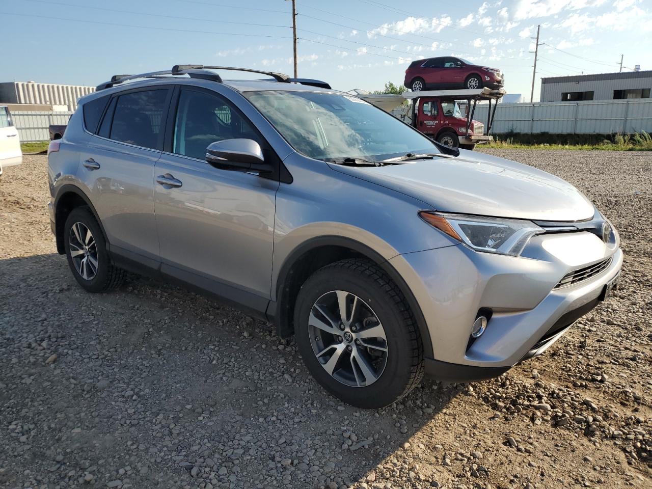 2017 Toyota Rav4 Xle - Фото 4
