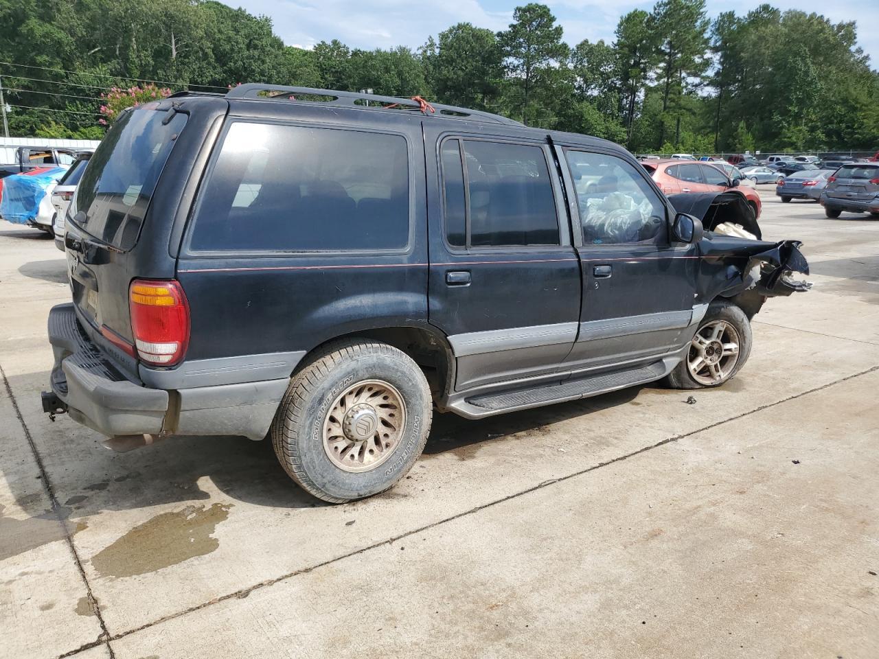 1998 Mercury Mountaineer - Image 3