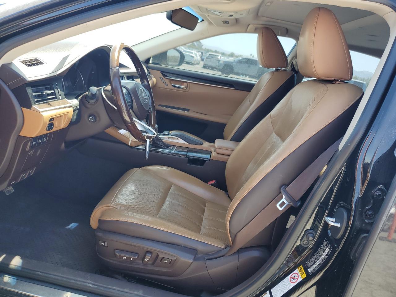 2016 Lexus Es 300H - Image 7