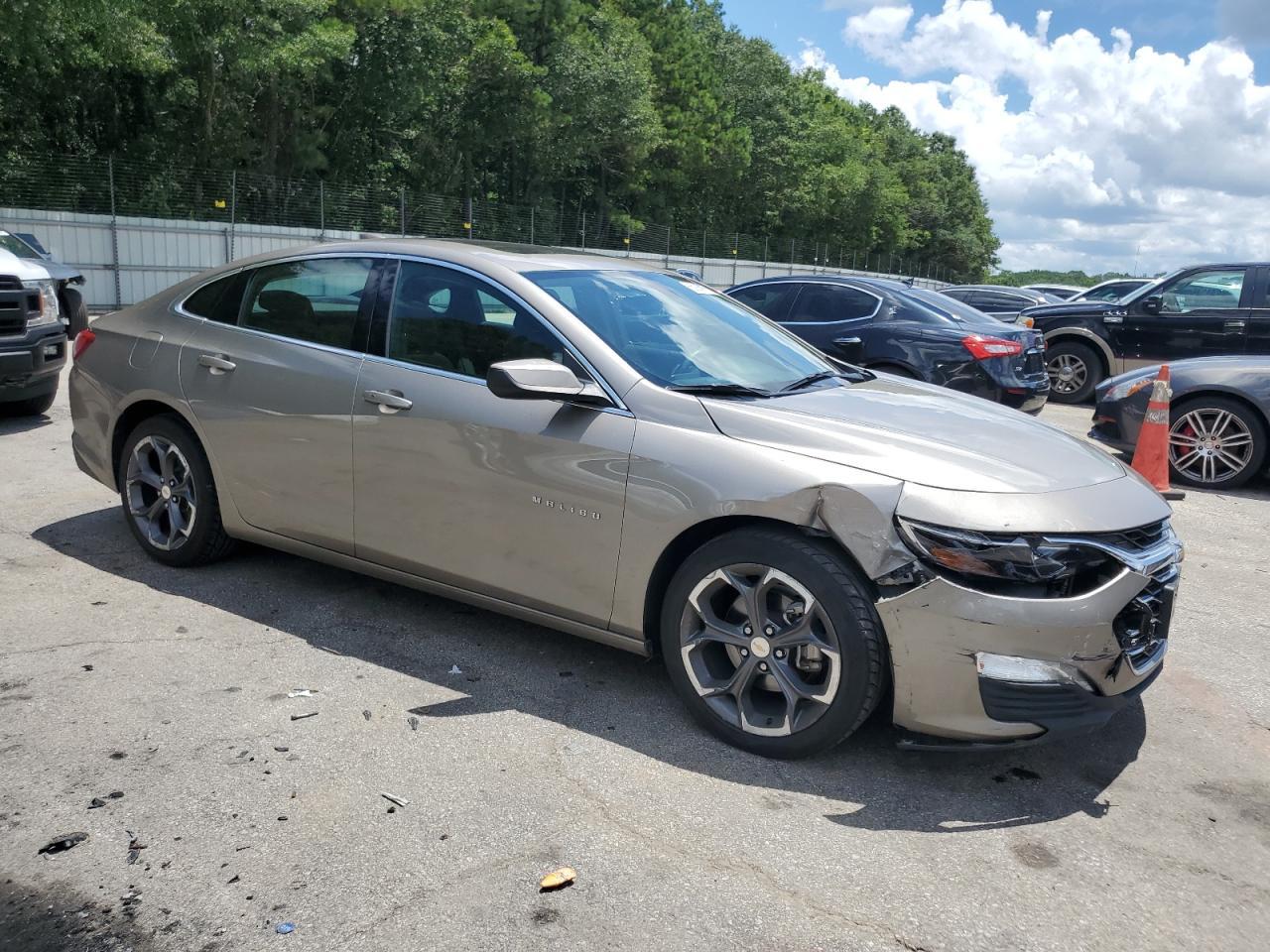2022 Chevrolet Malibu Lt - Фото 4