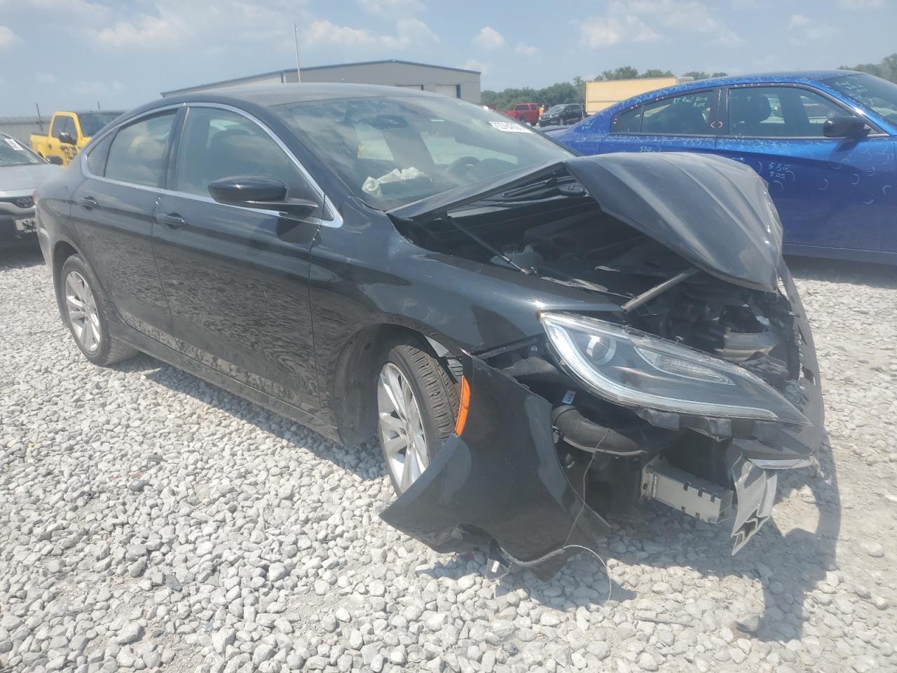 2015 Chrysler 200 Limited - Фото 4